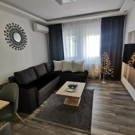Apartments Isidora Újvidék Kültér fotó